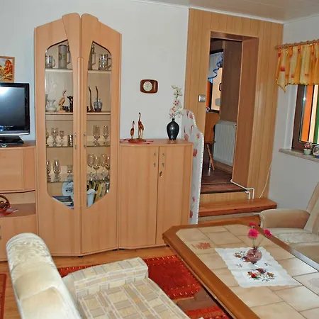 Homestay Ferienwohnung Auf Ruegen